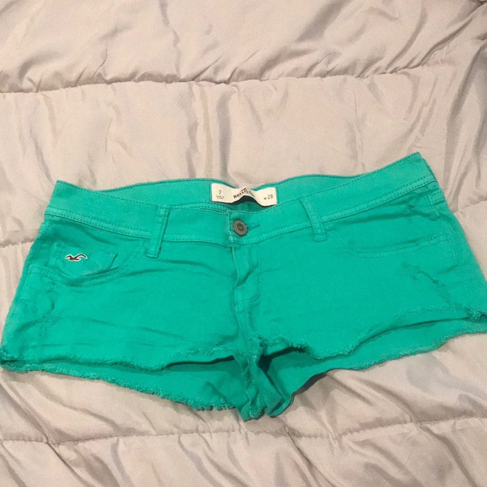 Beautiful green Hollister shorts